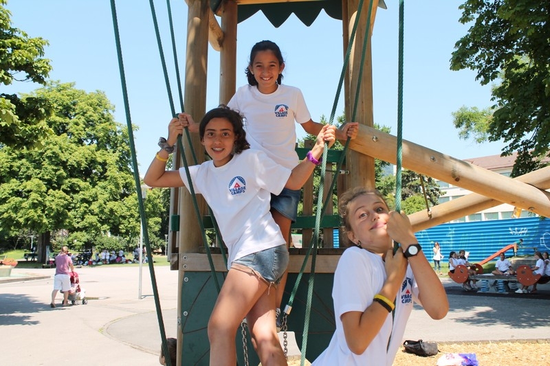Village Camps International Summer Camp Leysin, Switzerland 2026-07-14 https://www.villagecamps.com/journals_admin/images/695-10-yellowgreenies (22).jpg
